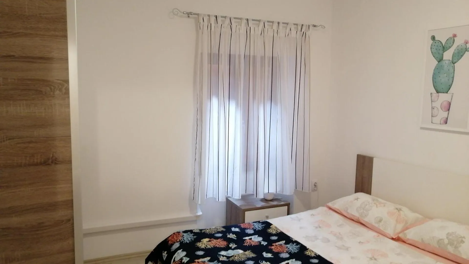 Apartment Elena Bale 0*,  Croazia