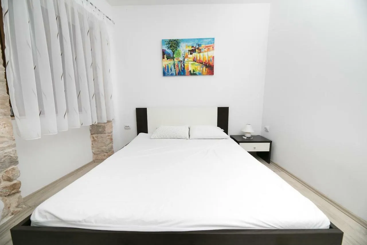 Apartment Elena Bale