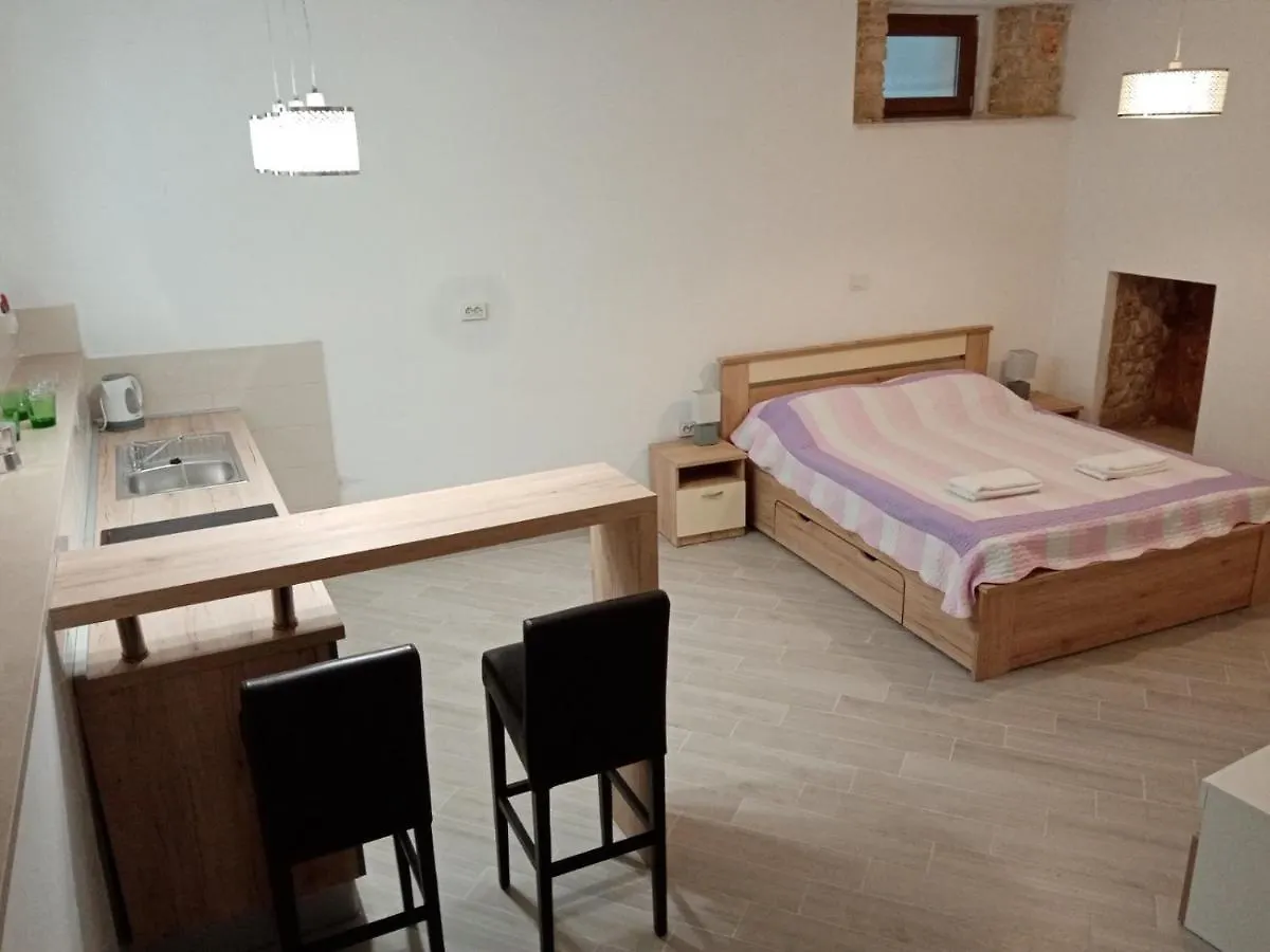 Apartment Elena Bale