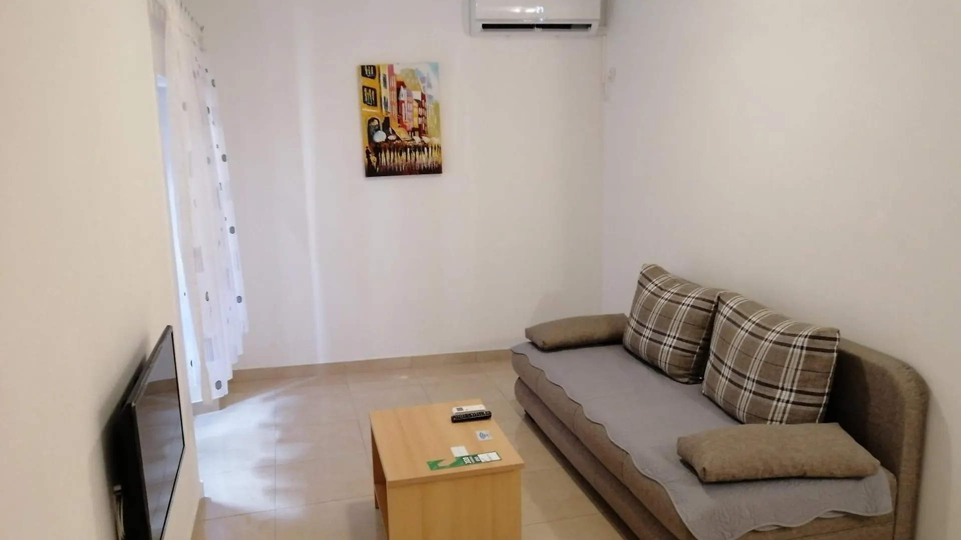 Apartment Elena Bale 0*,  Croatia
